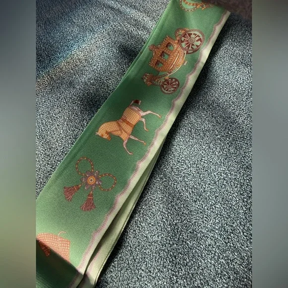 Green Silk Scarf with Horse and Carriage Design - Picture 2 of 5